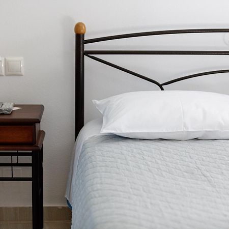 Karotí Vourvahis Seaview Apartments חדר תמונה