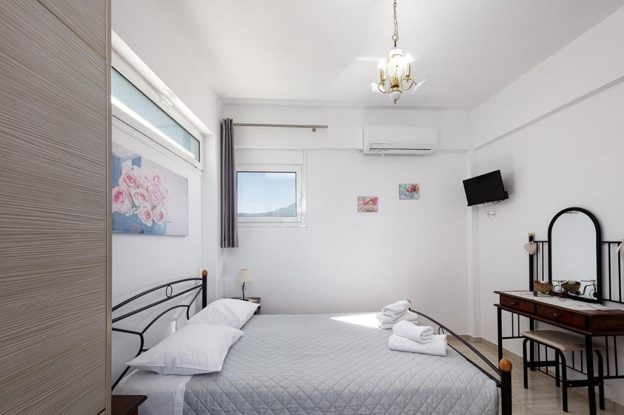 Karotí Vourvahis Seaview Apartments מראה חיצוני תמונה