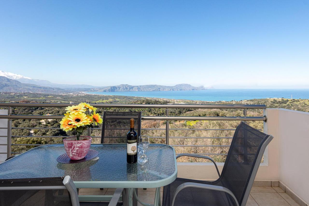 Karotí Vourvahis Seaview Apartments מראה חיצוני תמונה